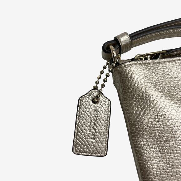 Coach Metallic Leather Large Corner Zip Wristlet Gold Pebbled Leather - Picture 3 of 15